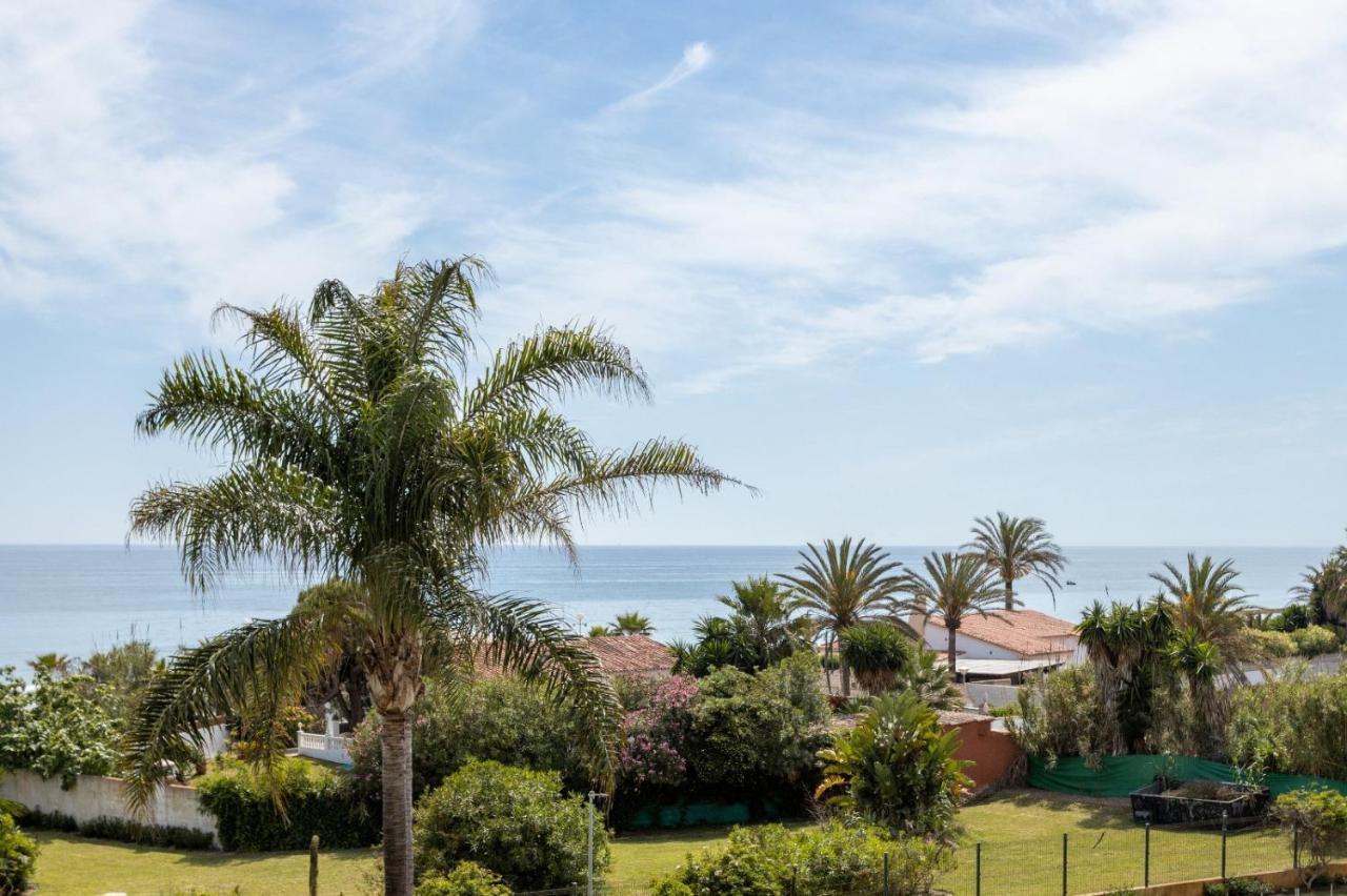 Homeforguest Front Line Beach Apartment In Hacienda Playa Марбелья Экстерьер фото