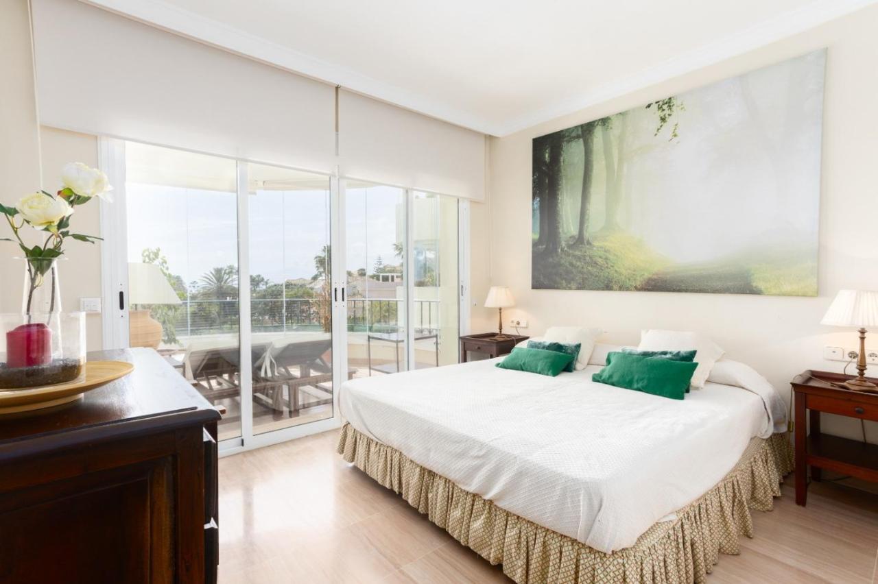 Homeforguest Front Line Beach Apartment In Hacienda Playa Марбелья Экстерьер фото