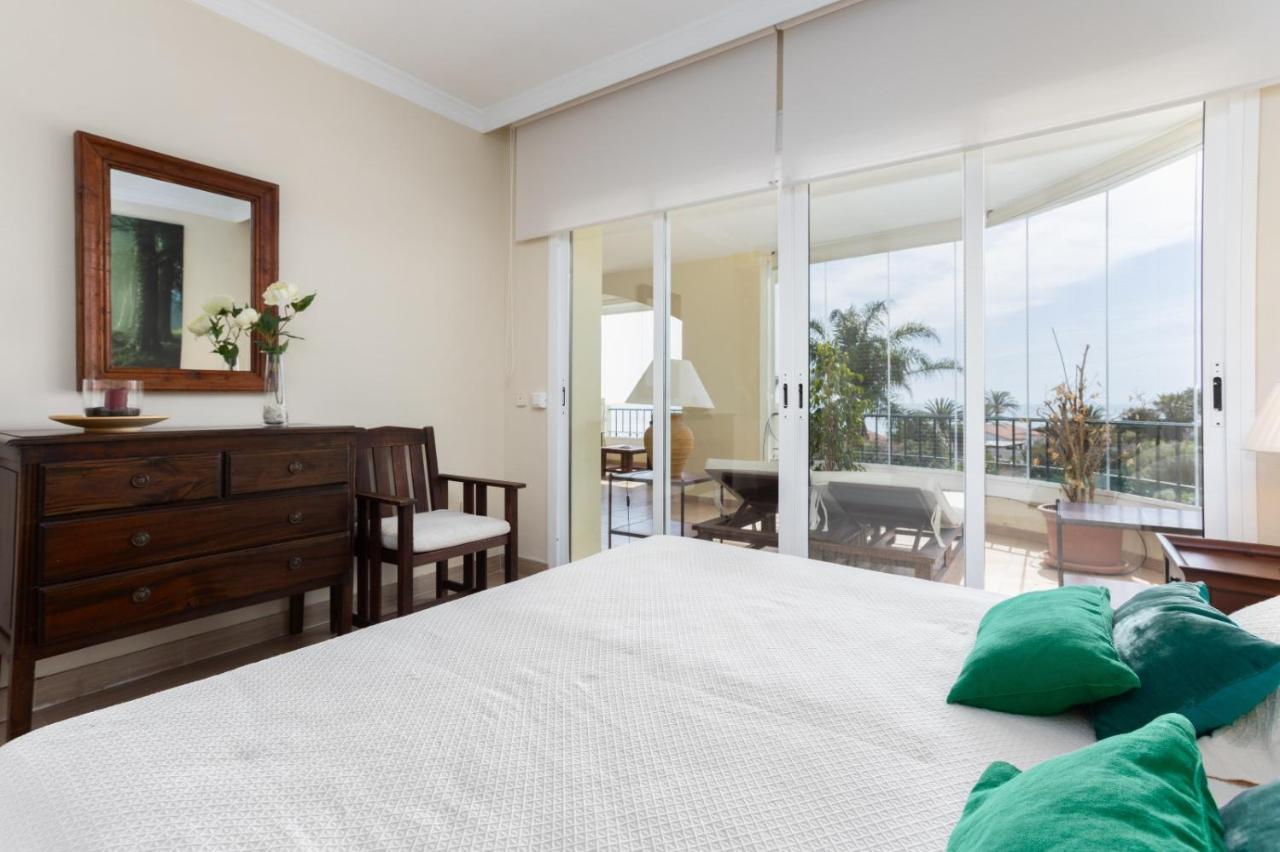 Homeforguest Front Line Beach Apartment In Hacienda Playa Марбелья Экстерьер фото